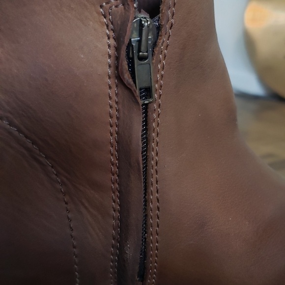Genuine Leather Ankle Boots - Picture 2 of 9